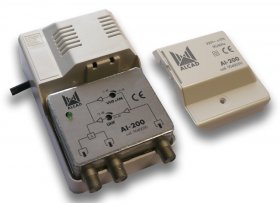AI-200_ zesilovač, 1 vstup VHF/ UHF,  2 výstupy